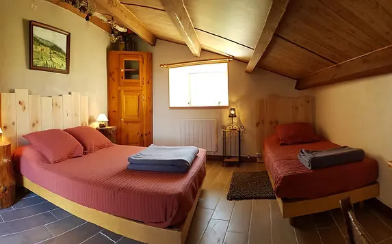 Chambre la cabette au gîte L'Arche de Gabriel entre Monistrol d'Allier et Saugues