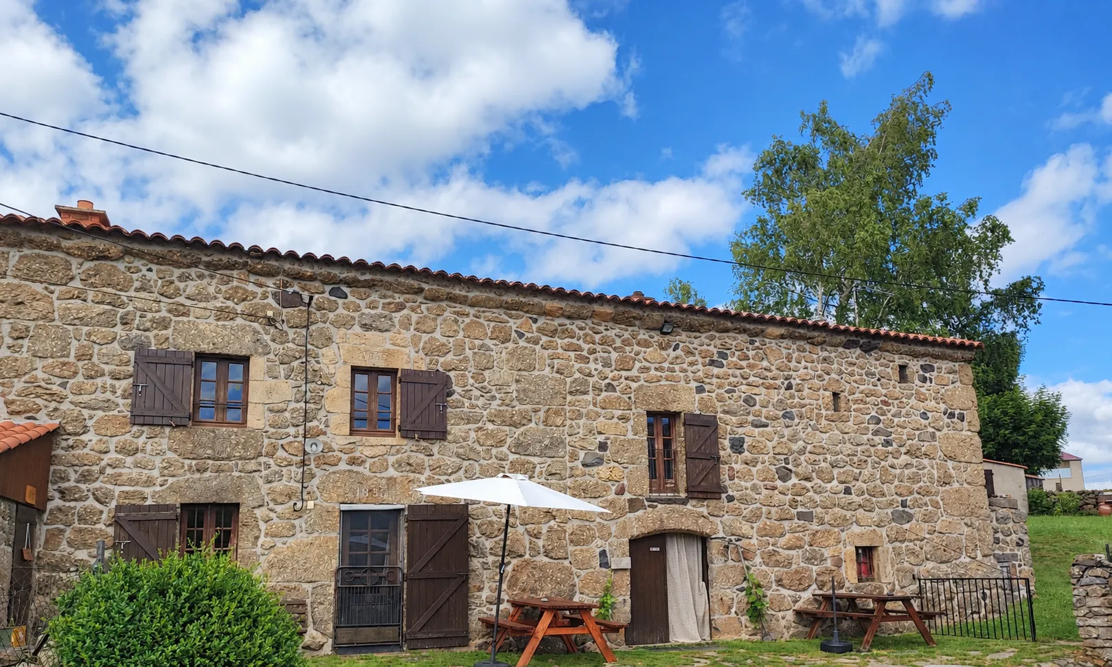 Gîte d'étape L'Arche de Gabriel à Roziers entre Monistrol-d'Allier et Saugues